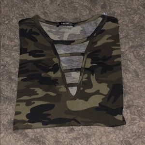 Camo v neck